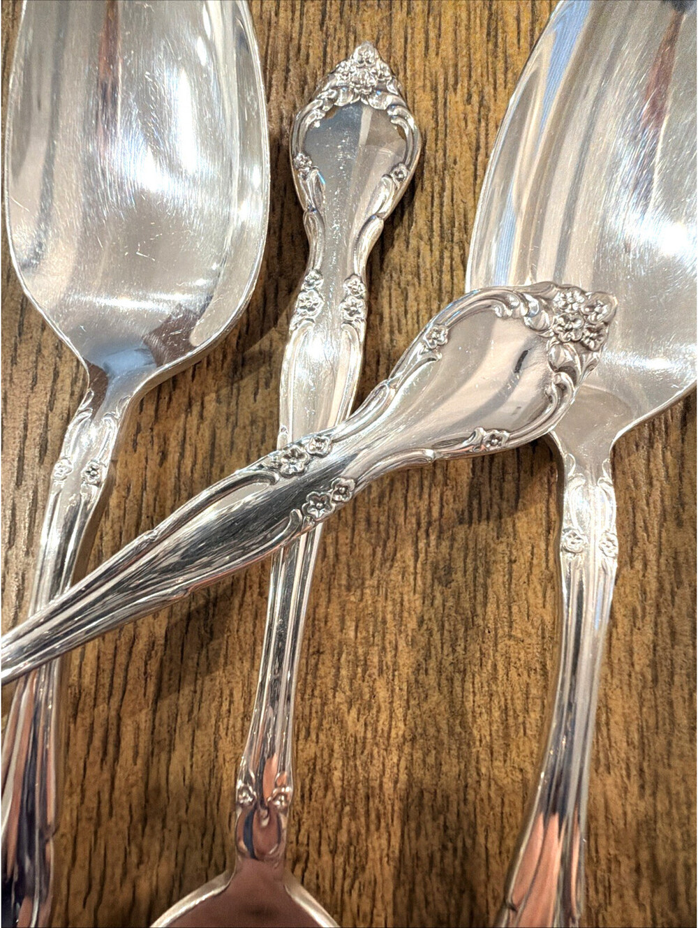 Oneida Community Silverplate Flatware Forks Knives Spoons 12 Servings 63 Pc - Picture 8 of 16